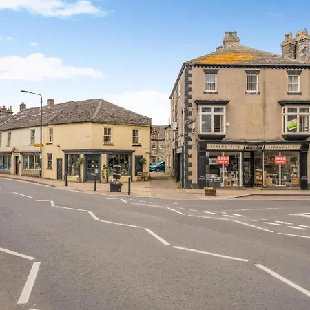 2 Bed In Oc-n41362 * Leyburn